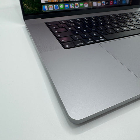 Begagnad - MacBook Pro MacBook Pro (16-inch, 2021, M1 Max) Begagnad Dator Begagnad - MacBook Pro MacBook Pro | M1 Max | 64 GB | 2 TB