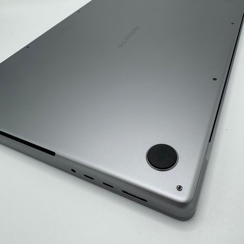 Begagnad - MacBook Pro MacBook Pro (16-inch, 2021, M1 Max) Begagnad Dator Begagnad - MacBook Pro MacBook Pro | M1 Max | 64 GB | 2 TB