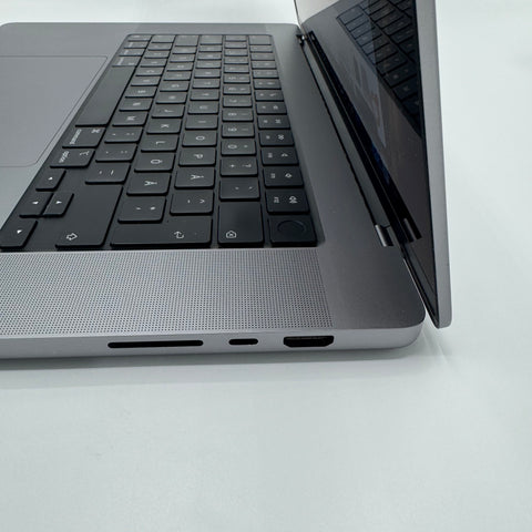 Begagnad - MacBook Pro MacBook Pro (16-inch, 2021, M1 Max) Begagnad Dator Begagnad - MacBook Pro MacBook Pro | M1 Max | 64 GB | 2 TB