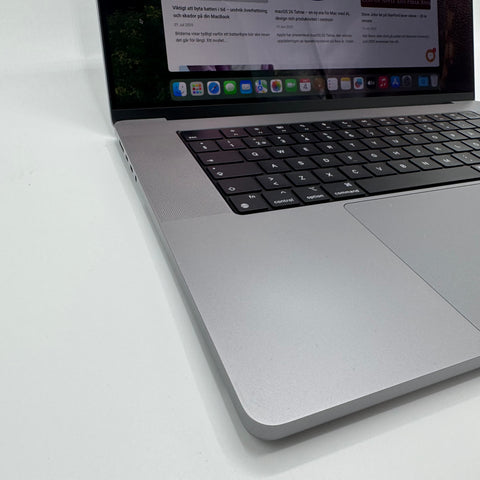 Begagnad - MacBook Pro MacBook Pro (16-inch, 2021) Begagnad Dator Begagnad MacBook Pro M1