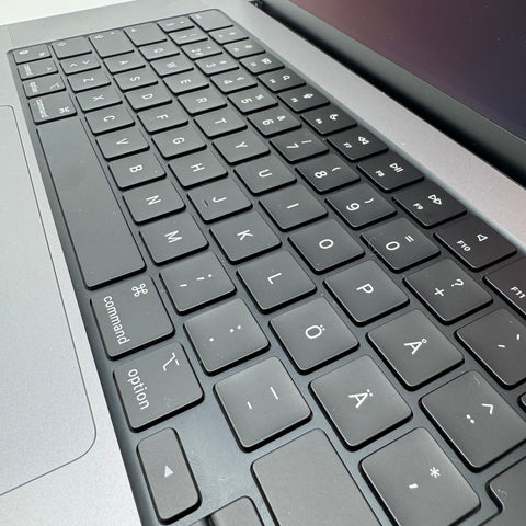 Begagnad - MacBook Pro MacBook Pro (16-inch, 2021) Begagnad Dator Begagnad MacBook Pro M1