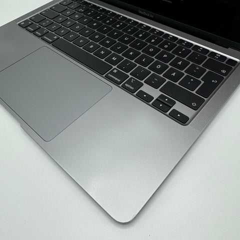 Begagnad - MacBook Air (13 tum, M1, 2020) Begagnad Dator Begagnad - MacBook Air (13 tum, 2017)- Macbook Air billigt