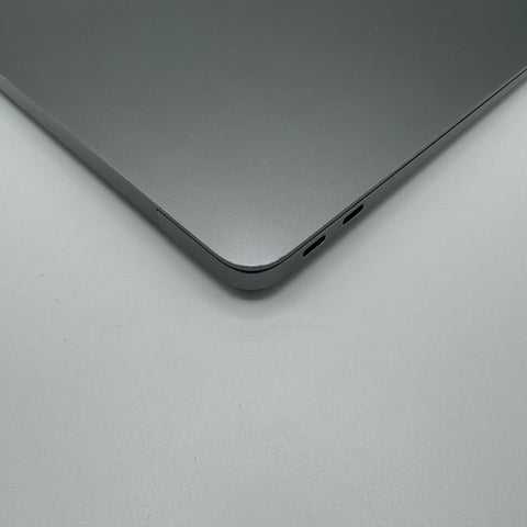 Begagnad - MacBook Air (13 tum, M1, 2020) Begagnad Dator Begagnad - MacBook Air (13 tum, 2017)- Macbook Air billigt