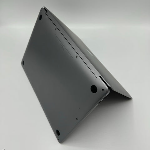 Begagnad - MacBook Air (13 tum, M1, 2020) Begagnad Dator Begagnad - MacBook Air (13 tum, 2017)- Macbook Air billigt
