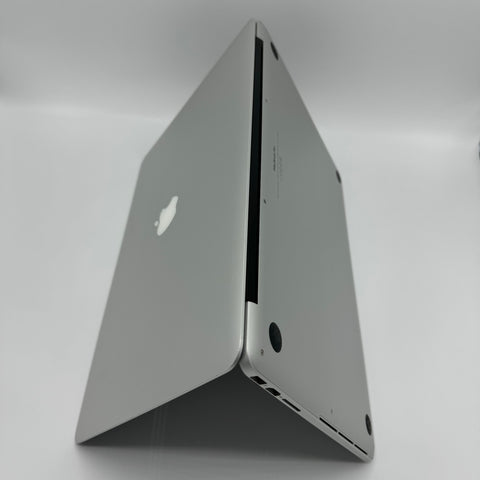 Begagnad - MacBook Pro 15" (mitten 2014)