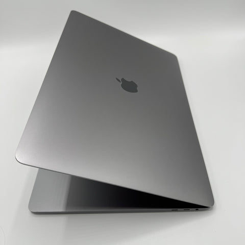 Begagnad - MacBook Pro (15-inch, 2018) Begagnad Dator Begagnad - Begagnad - MacBook Pro (15-inch, 2018)