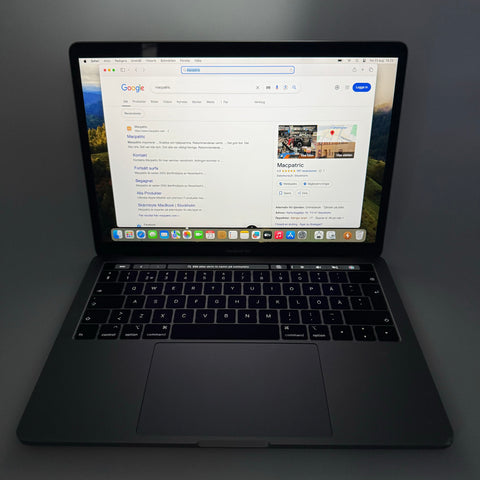 (13-inch, 2019, Four Thunderbolt 3 ports)