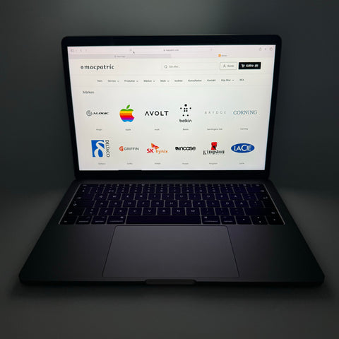 Begagnad - MacBook Pro (13-inch, 2016, Four Thunderbolt 3 Ports)
