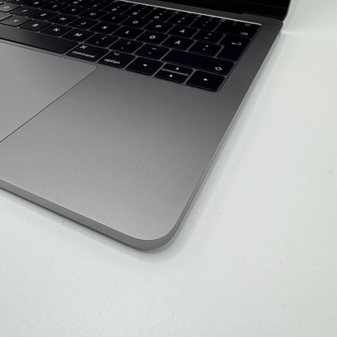Begagnad - MacBook Pro (13-inch, 2016, Four Thunderbolt 3 Ports)