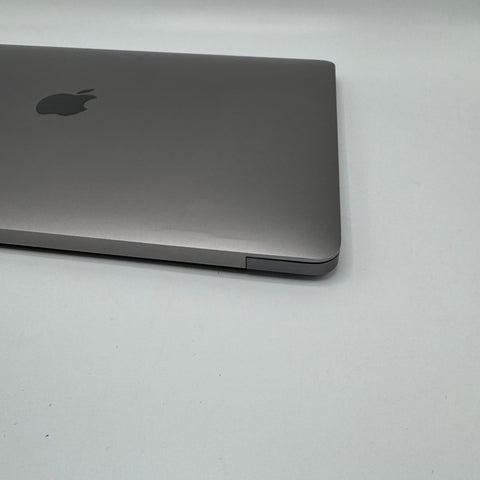Begagnad - MacBook Pro (13-inch, 2016, Four Thunderbolt 3 Ports)