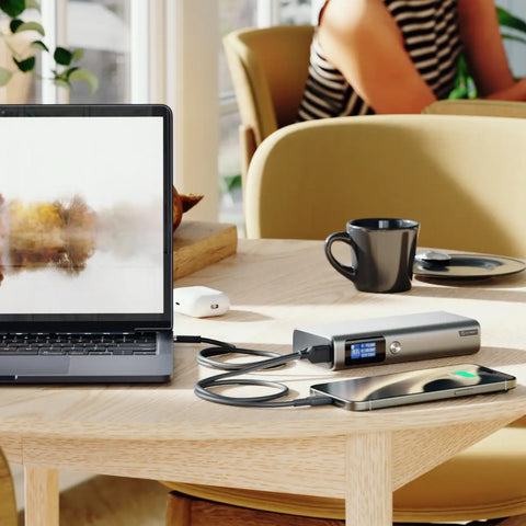ALOGIC Ruck 20.000mAh Power Bank med 130W USB-laddning