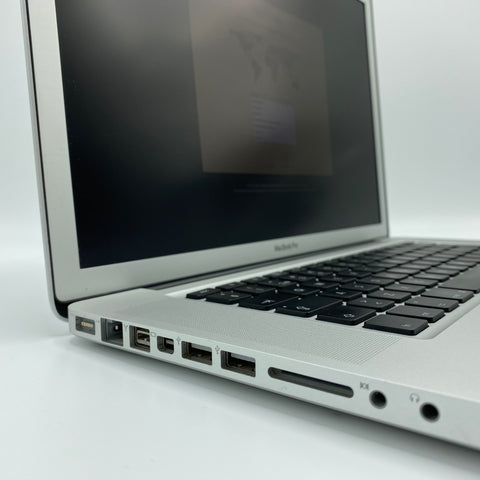 Begagnad MacBook Pro (15 tum, mitten 2010) Begagnad Dator 