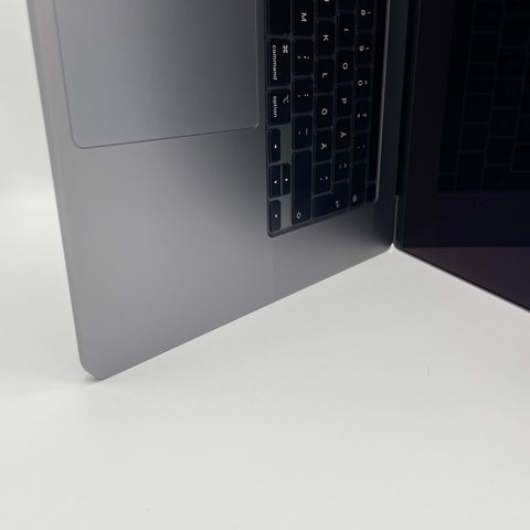Begagnad - MacBook Pro (16-inch, 2019) Space gray Begagnad Dator 