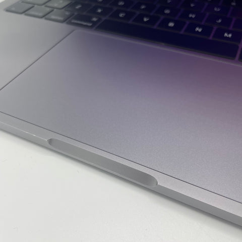 Begagnad - MacBook Pro (13-inch, 2016, Four Thunderbolt 3 Ports) Begagnad Dator Begagnad - MacBook Pro (16-inch, 2019) 
